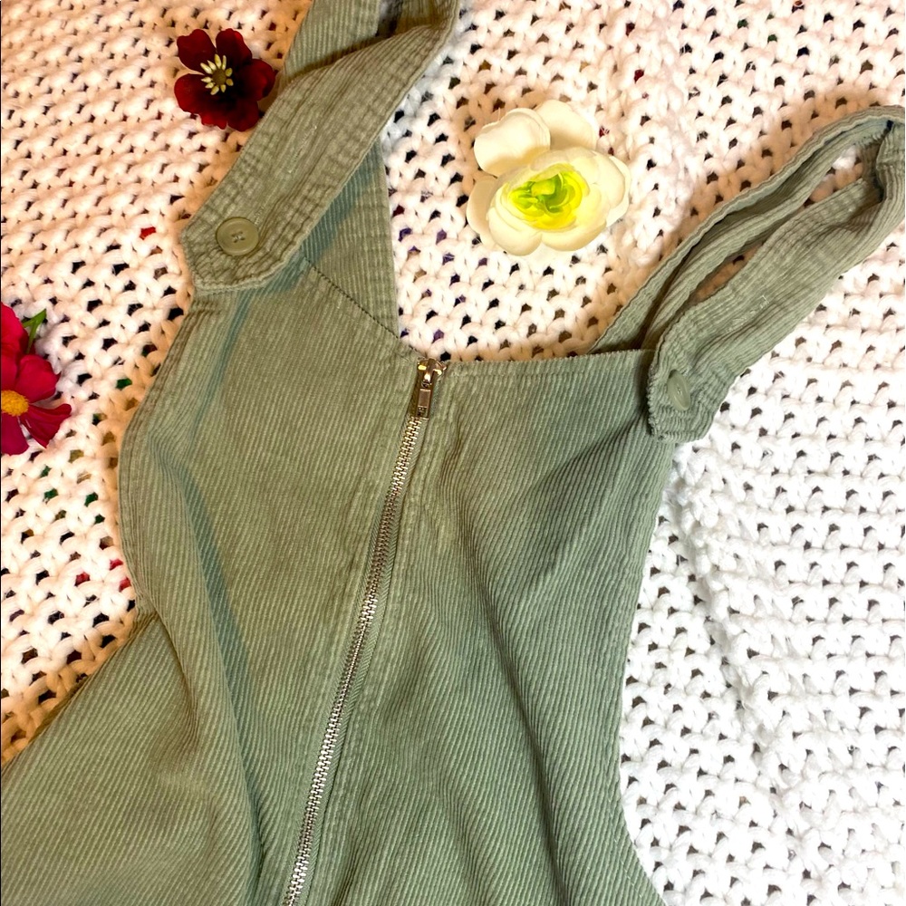 Green Corduroy Overall Dress 💚Size:S